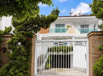 Casa · 229m² · 3 Quartos · 4 Vagas · Sobrado à venda em Santana, 229 m²,  3 suítes, 3  quartos, 4 vagas de garagem.