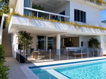 3150a633de3eb50bc202e7db537de5b63391853b · Casa com 3 dormitórios à venda, 555 m² por R$ 3.600.000,00 - Golf Gardens - Carapicuíba/SP