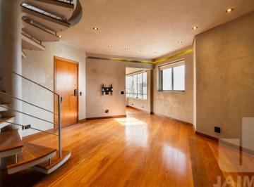 Apartamento · 196m² · 3 Quartos · 3 Vagas · Cobertura Duplex com vista incrível para o vale do Pacaembu, com piscina, churrasqueira e sauna.