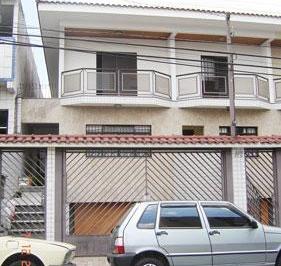 dc0246b6704f125d11d3ba804c51a54e.jpg · Sobrado de 187m² com 3 quartos