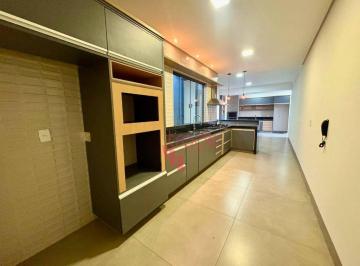 27029076ee5ebc7f26cbc498ec4975a882b8bfef · Casa em Condomínio para Venda e Locação de 03 Quartos sendo todos Suítes no Bairro Alto Bonfim I em