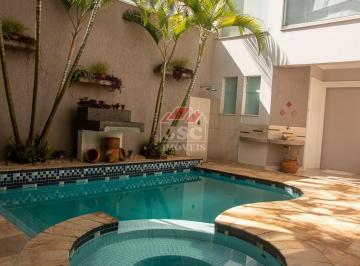 Casa · 374m² · 3 Quartos · 4 Vagas · Sobrado no bairro Jardim São Caetano - São Caetano do Sul, SP