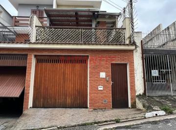 2f9fd7953f77df0d5ecd0dfc7d51492d.jpg · Sobrado de 196m² com 3 quartos