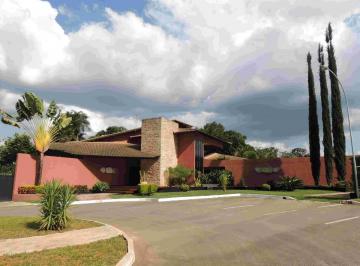 Fachada frontal · PARK WAY QD 7 CONJ. 3, GARAGENS PARA MAIS DE 40 CARROS 