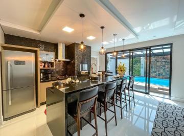 4b6cfca8f88840e4dad6f2eed392ec8dee265d6d · Sobrado com 5 dormitórios à venda, 424 m² por R$ 3.990.000,00 - São Pedro - São José dos Pinhais/PR
