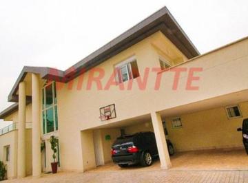 c4ef98c722753aa18c3774d90a6a184e.jpg · Sobrado de 900m² com 5 quartos
