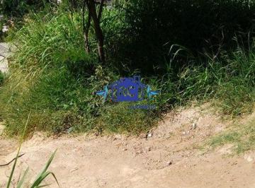 imovel_2134_7036.jpg · Lote um pouco declive de 288m².
