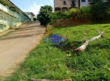 imovel_2222_7607.jpg · Lote plano de esquina com 360m².