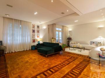 Apartamento · 168m² · 3 Quartos · APARTAMENTO