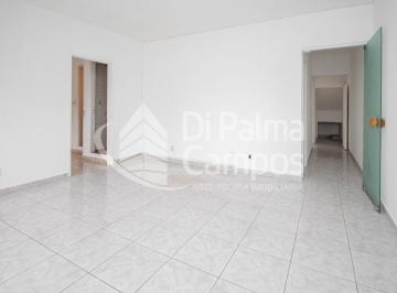 Comercial · 80m² · Casa comercial de 80m² com 3 salas, 2 banheiros para alugar no bairro Ipiranga