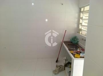 Casa · 80m² · 2 Quartos · Casa para Locação com  2 dormitórios , sala cozinha 1 banheiro 60 m²
