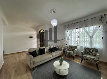 Casa · 187m² · 3 Quartos · 5 Vagas · Venda Sobrado Sao Caetano do Sul Olimpico Ref: 18860