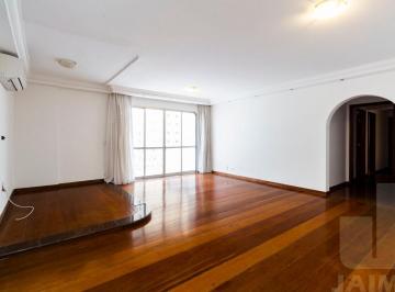 Apartamento · 127m² · 3 Quartos · 2 Vagas · Bem localizado.