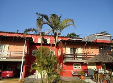 f65349f8aa044d6a741dcc823e8c64b6.jpg · Cond. fechado de 200m² com 4 quartos