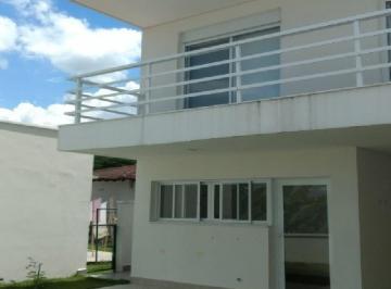 Foto 01 · Casa de Luxo em Condomínio: 4 quartos, 4 suites, 2 salas, 5 banheiros, 6 vagas de garagem e 320m² em