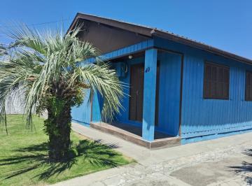 202603161527075855.jpeg · Casa para Locação em Imbituba, Vila Nova, 2 dormitórios, 1 banheiro, 3 vagas