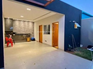 Casa de 3 quartos, Campo Grande · 3QUARTOS SENDO 1 SUÍTE, CHURRASQUEIRA E ENERGIA ELETRICA-JARDIM SÃO CONRADO