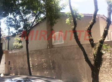 95331cd0e3a7e2e28fb8761875ba17a8.jpg · Sobrado de 245m² com 4 quartos
