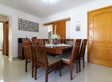 Apartamento · 67m² · 3 Quartos · 1 Vaga · Apartamento de 67 m² com 3 dormitórios, 1 vaga, Reformado e mobiliado próximo ao Metrô