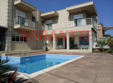 5c82e747ef9aa1d5575ea8342287c782.jpg · Sobrado de 500m² com 4 quartos