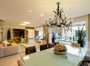Apartamento · 222m² · 3 Quartos · 4 Vagas · Apartamento em Perdizes com vista aberta para o Parque da Água Branca