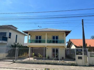 Foto 29 · Sobrado  à venda em São Francisco do Sul-SC, bairro Ubatuba! 5 quartos, 3 banheiros, 1 vaga, 250m².