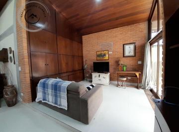 Casa · 380m² · 3 Quartos · 4 Vagas · Casa Padrão de 03 dormitórios para venda no Jardim Virginia.