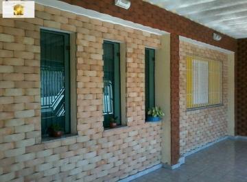 Casa · 236m² · 4 Quartos · 3 Vagas · Casa-Terrea+Edicula com 236 m² de Área Construída-em-Rudge-Ramos-Sao-Bernardo-do-Campo-SP