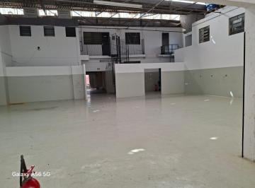 Comercial · 700m² · 4 Vagas · Galpão/Pavilhão Industrial para Venda em Jardim Vista Alegre Embu das Artes-SP