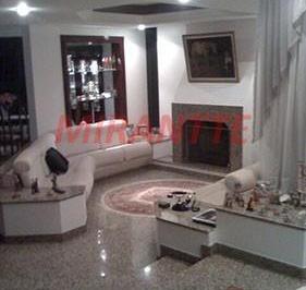 beed5f7cba23dfb3f5199e9e2306ce08.jpg · Sobrado de 500m² com 3 quartos