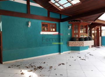 Casa · 200m² · 3 Quartos · 5 Vagas · Casa em condomínio fechado Horto
