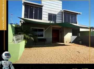 Casa · 247m² · 3 Quartos · 3 Vagas · AMPLA E MODERNA CASA COM DOIS PAVIMENTOS LOCALIZAD