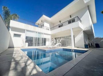 bca3252971e0d032358fc881cb73c53eb7dec4af · Casa com 3 dormitórios, 340 m² - venda por R$ 2.700.000,00 ou aluguel por R$ 13.050,00/mês - Condomí