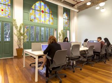 Comercial , Rio de Janeiro · Encontre uma mesa exclusiva e comece a trabalhar no Spaces Centro