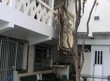 Casa · 200m² · 10 Quartos · 3 Vagas · Sobrado à venda na Praia do Morro, kitnets