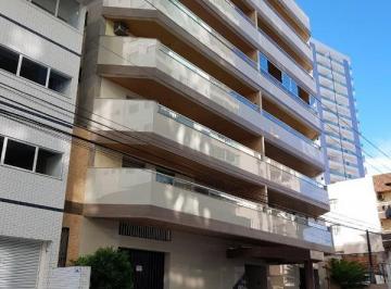 2018/09/77850489.jpg · Cobertura Duplex à Venda 4 Quartos na Quadra do Mar da Praia do Morro, Guarapari ES.