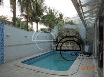 Casa · 520m² · 6 Quartos · 3 Vagas · Casa de alto padrão com 6 suítes no Recreio dos Bandeirantes, Rio de Janeiro-RJ: 520m² de luxo e con