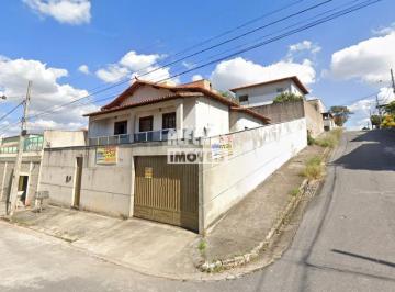 Casa · 255m² · 3 Quartos · 4 Vagas · Casa à venda 3 quartos no Bairro SAPUCAIA II