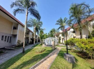 02cc124461432a2fde96d4b1c318de3826292b30 · Casa na Mirim - Praia Grande/SP
