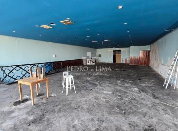 Comercial · 1200m² · 3 Quartos · 6 Vagas · Salão de Festas - 400 Pessoas e mais 2 Apartamentos Triplex , 1 Cobertura