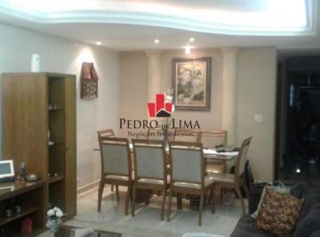 Casa · 230m² · 3 Quartos · 4 Vagas · Sobrado 3 quartos e 4 vagas subterrânea, em Penha.