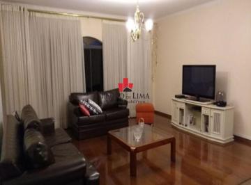 Casa · 370m² · 3 Quartos · 4 Vagas · Sobrado 370 m² com 3 suítes à venda no Tatuapé