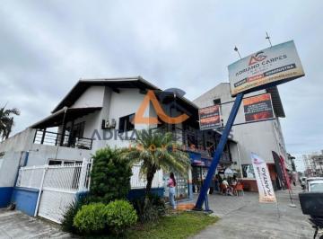 Casa · 2 Quartos · 2 Vagas · Aluguel de temporada de casa de praia com 2 dormitórios sendo 1 suíte, sacada com churrasqueira e 2