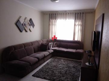 Casa · 175m² · 3 Quartos · 2 Vagas · Sobrado frontal 3 dormitórios sendo 1 suíte e 2 vagas, em Cangaíba.