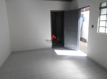 Sala · Terreno com duas casas, em Ponte Rasa.