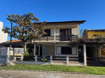 Foto 39 · Casa de 3 quartos com 200m² e 4 vagas de garagem no Balneário Enseada em São Francisco do Sul-SC!