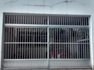 001_00000_00000_147651_2015091711175615.jpg · Sobrado com 3 quartos