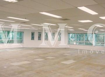 Comercial · 245m² · 5 Vagas · Conjunto comercial de 245m² na Av. Paulista com 5 vagas de garagem ao lado do Metro Brigadeiro
