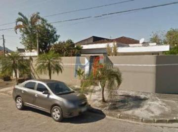 Casa · 130m² · 3 Quartos · Excelente Casa no bairro Indaiá, 3 dorms, 3 banheiros, 130 m, Prox. Catedral Indaiá - Estuda permuta
