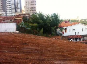 36296766.jpg ·  PATAMARES TERRENO com 2.374 metros 